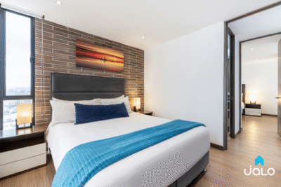 Apartamento Amoblado de 2 habitaciones con parqueadero y piscina en Bogotá 80mt2 Edificio 72Hub