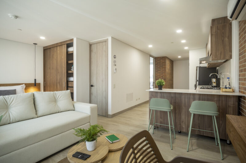 Apartamento Amoblado de 1 Habitación en Laureles, Medellín de 44mt2