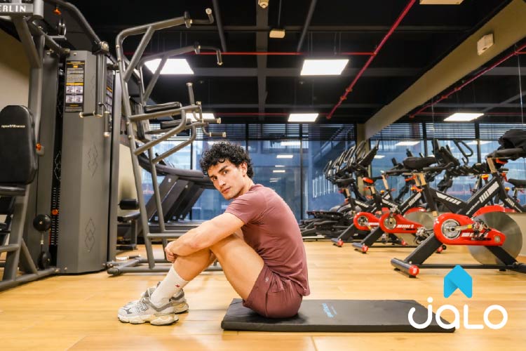 Apartamento Amoblado Simplex con Gimnasio en el Chicó, Bogotá de 30mt2 Edificio TAJ 97