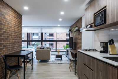 Apartamento Amoblado de 1 Habitación en Laureles, Medellín de 44mt2 en el Edificio Kyux