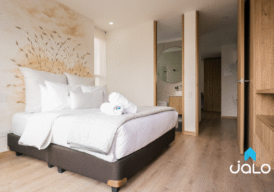 Apartamento Amoblado de 1 habitación en el Norte de Bogotá 37mt2 Edificio HighPark 94