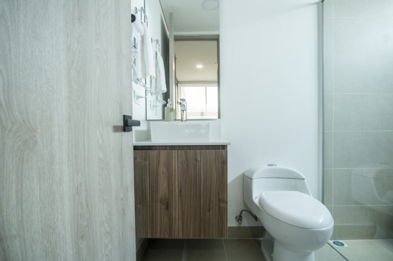 Apartamento Amoblado de 1 Habitación en Laureles, Medellín de 44mt2 en el Edificio Kyux