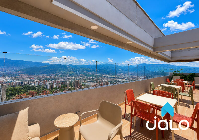 Apartamento Amoblado de 2 habitaciones en El Tesoro, Medellín 60mt2 Edificio Grand