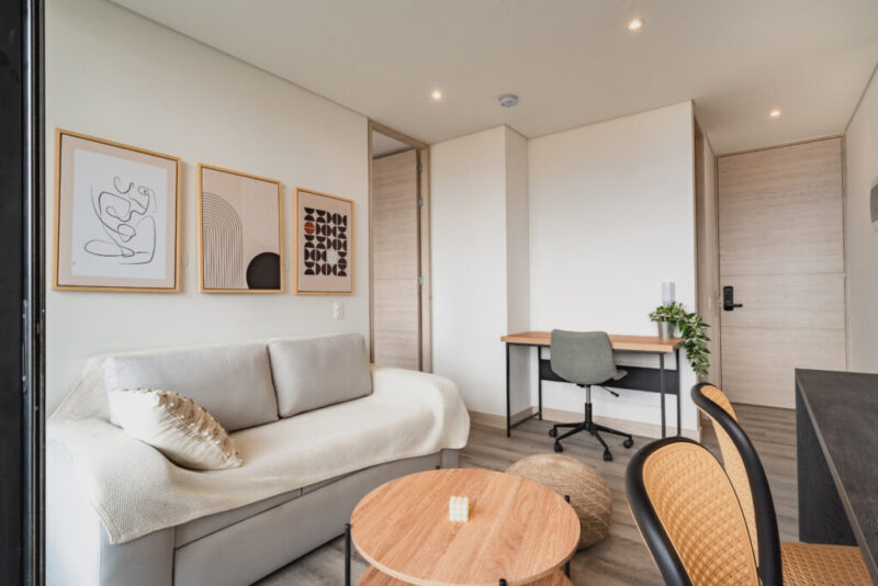 Apartamento Amoblado de 1 habitación en El Tesoro, Medellín 49mt2 Edificio Grand