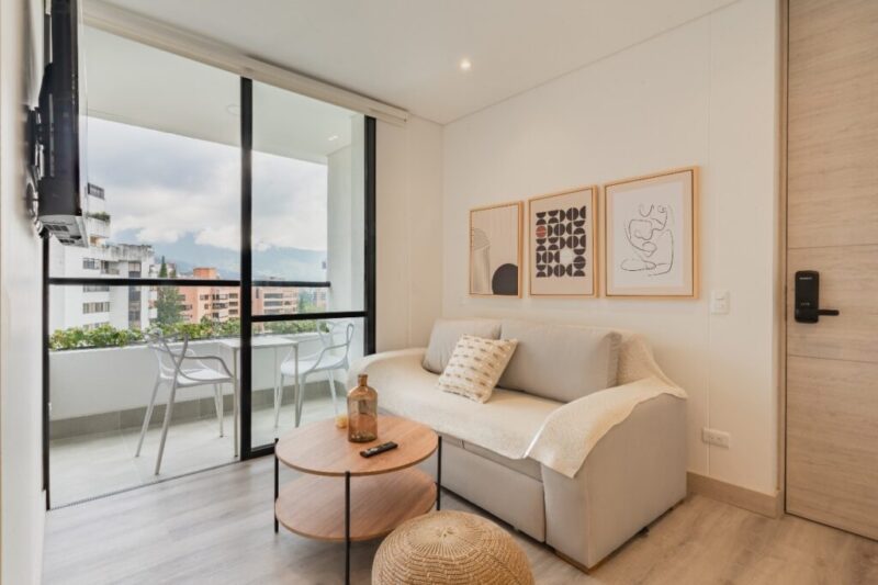 Apartamento Amoblado de 2 habitaciones en El Tesoro, Medellín 60mt2 Edificio Grand
