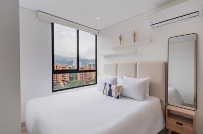 Apartamento Amoblado de 2 habitaciones en El Tesoro, Medellín 60mt2 Edificio Grand